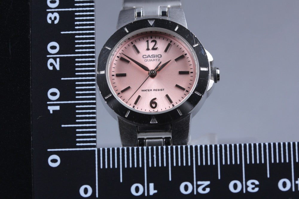 Near MINT CASIO LTP-1177 Pink Quartz 24mm Ladies Watch