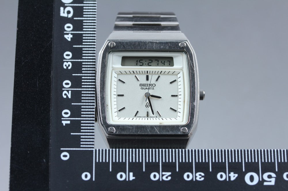 SEIKO Hybrid H357-5030 Silver Quartz 32.3mm Men's Watch 1980