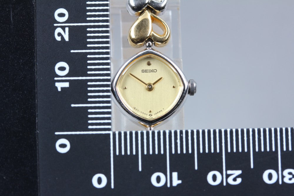 SEIKO Tisse 1E20-5280 Gold Quartz 15.8mm Ladies Watch 1994