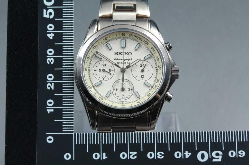 Near MINT SEIKO 7T11-0AH0 White Quartz 38.3mm Men's Watch