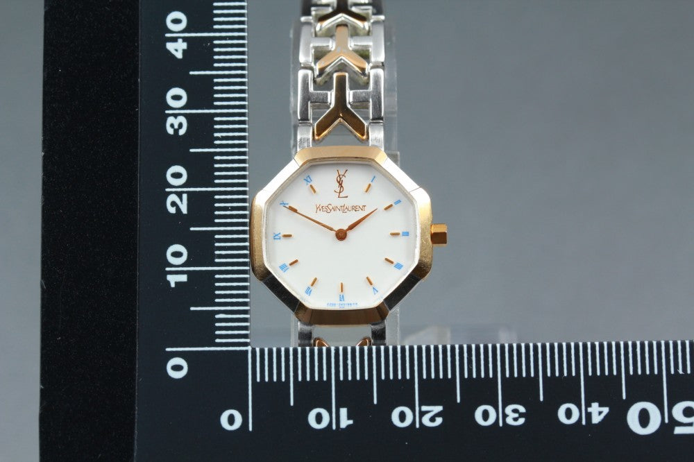 Near MINT Yves Saint Laurent 2200-226313 White Quartz 22.5mm Ladies Watch