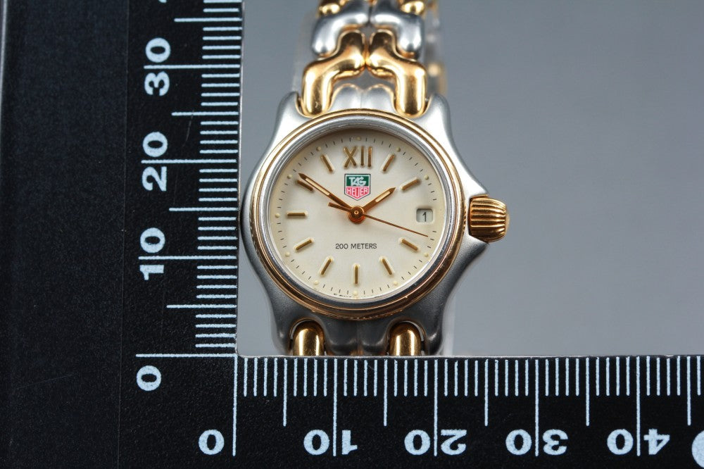 Near MINT TAG Heuer S/el S05.008M Beige Quartz 21.6mm Ladies Watch
