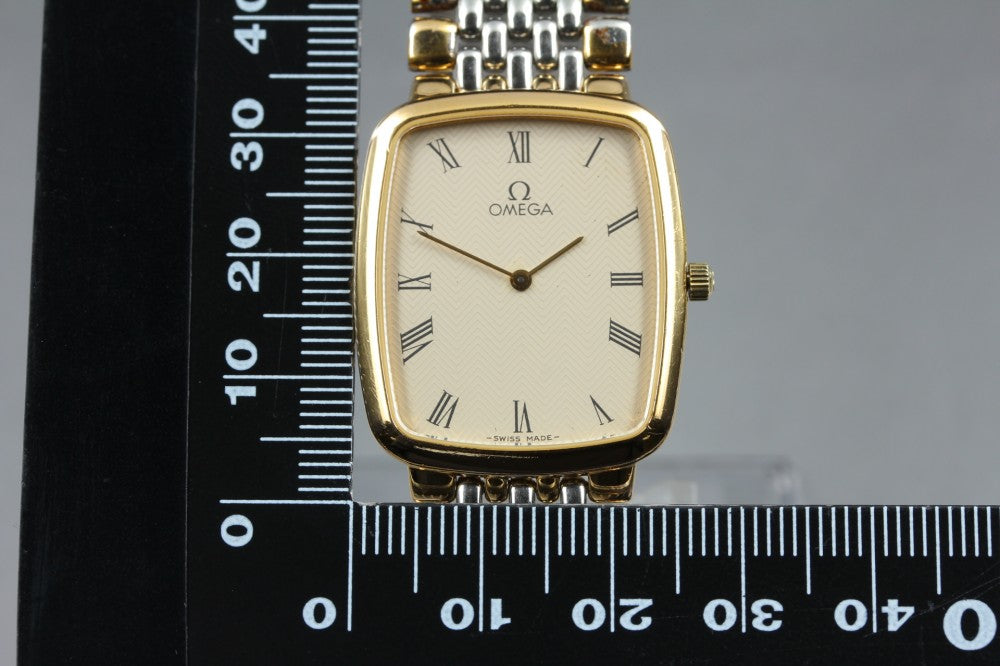 Near MINT OMEGA De Ville 395.0876 Cal.1378 Beige Quartz 26.2mm Men's Watch