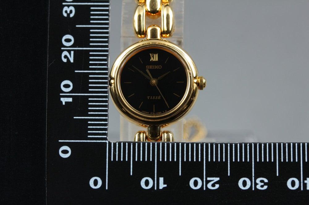 Near MINT SEIKO Tisse 1F21-0J40 Black Quartz 18.4mm Ladies Watch 1993