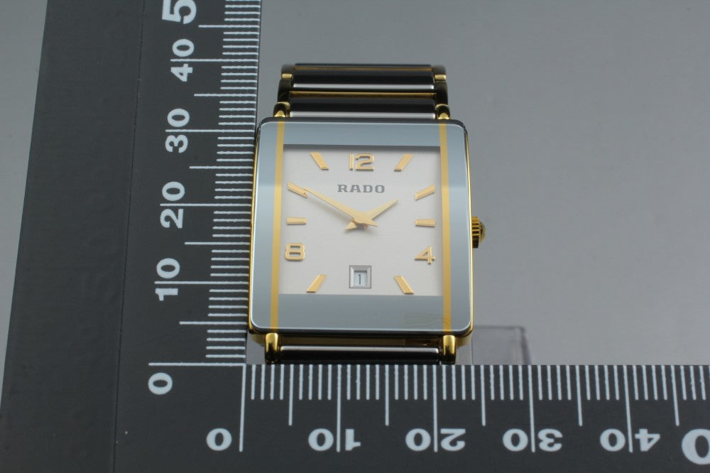 Near MINT RADO Diastar 160.0381.3 Silver Quartz 24mm Ladies Watch