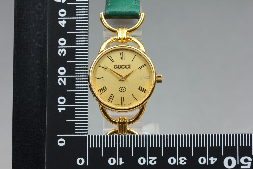 GUCCI 6000 Gold Quartz 23mm Ladies Watch