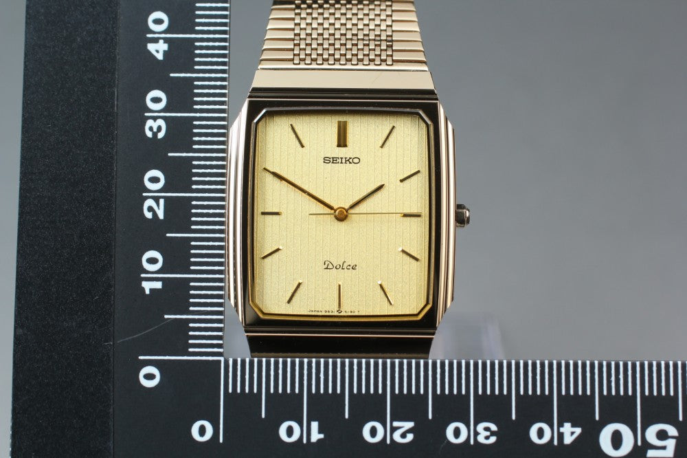 MINT SEIKO Dolce 9531-5160 Gold Quartz 28mm Men's Watch 1981