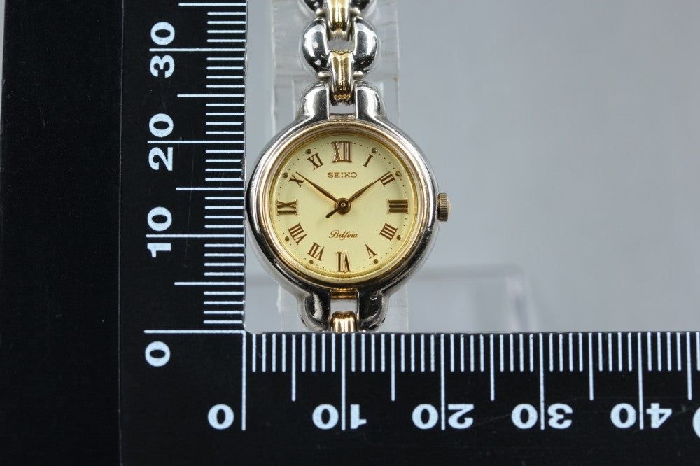 Near MINT SEIKO Belfina 4N21-0150 Gold Quartz 19.8mm Ladies Watch 1991