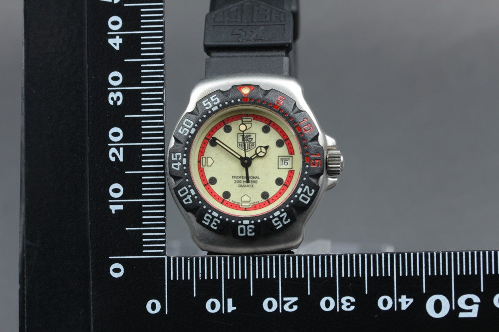 Near MINT TAG Heuer Formula 1 371.508 White Quartz 28mm Ladies Watch