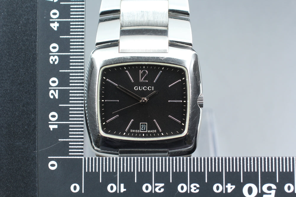 Near MINT GUCCI 8500M Black Quartz 34mm Men's Watch