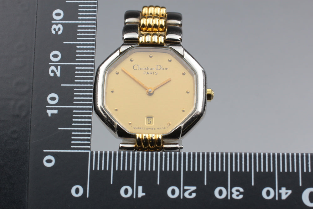 Near MINT Christian Dior D48-203 Gold Quartz 25mm Ladies Watch