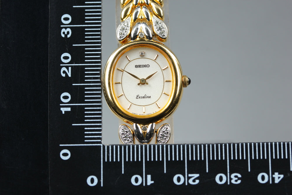 Near MINT SEIKO Exceline 4N20-5260 White Quartz 20mm Ladies Watch