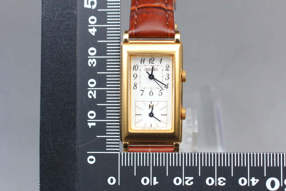 Near MINT SEIKO Noie Neue 1EFW-5A00 White Quartz 19mm Men's Watch 1996