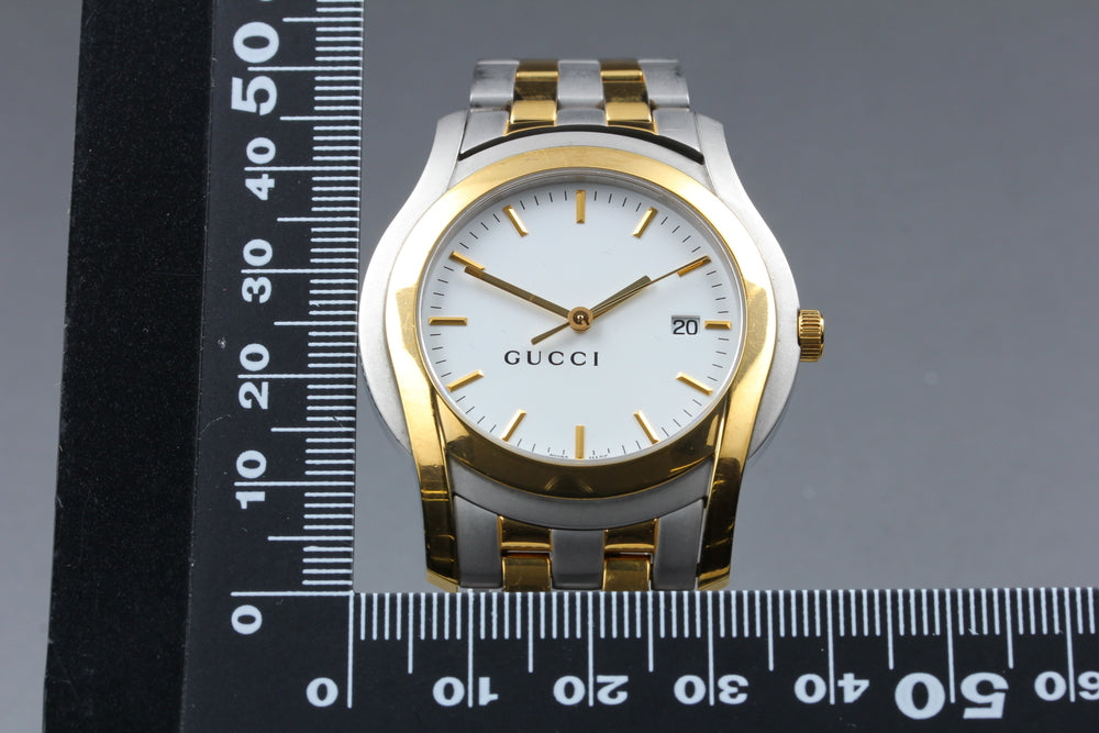 Near MINT GUCCI 5500XL Quartz 38mm Men's Watch
