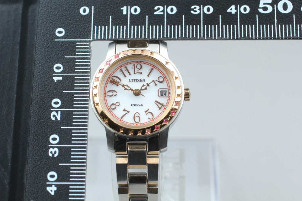 Near MINT CITIZEN Wicca E011-S064490 White Eco-Drive 25.3mm Ladies Watch