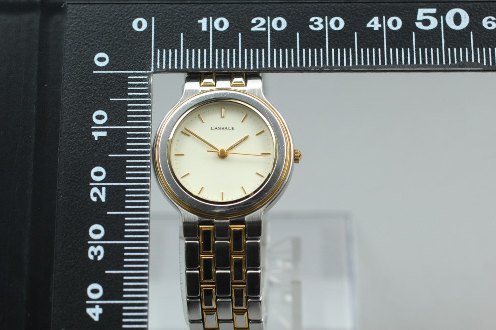 Near MINT SEIKO Lasalle 4N21-0130 White Quartz 24mm Ladies Watch 1989