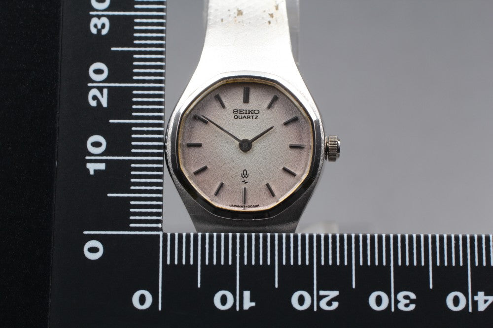 Near MINT SEIKO Bracelet 43-7000 Silver Quartz 22mm Ladies Watch 1979