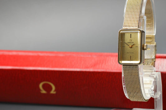 1973 N MINT w/ Box OMEGA De Ville 511.445 Cal.1070 Gold 17J Manual Ladies Watch