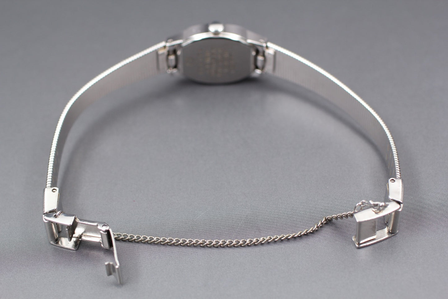 Vintage 1986 Near MINT SEIKO Bracelet 2C21-5290 Silver Quartz Ladies Watch JAPAN