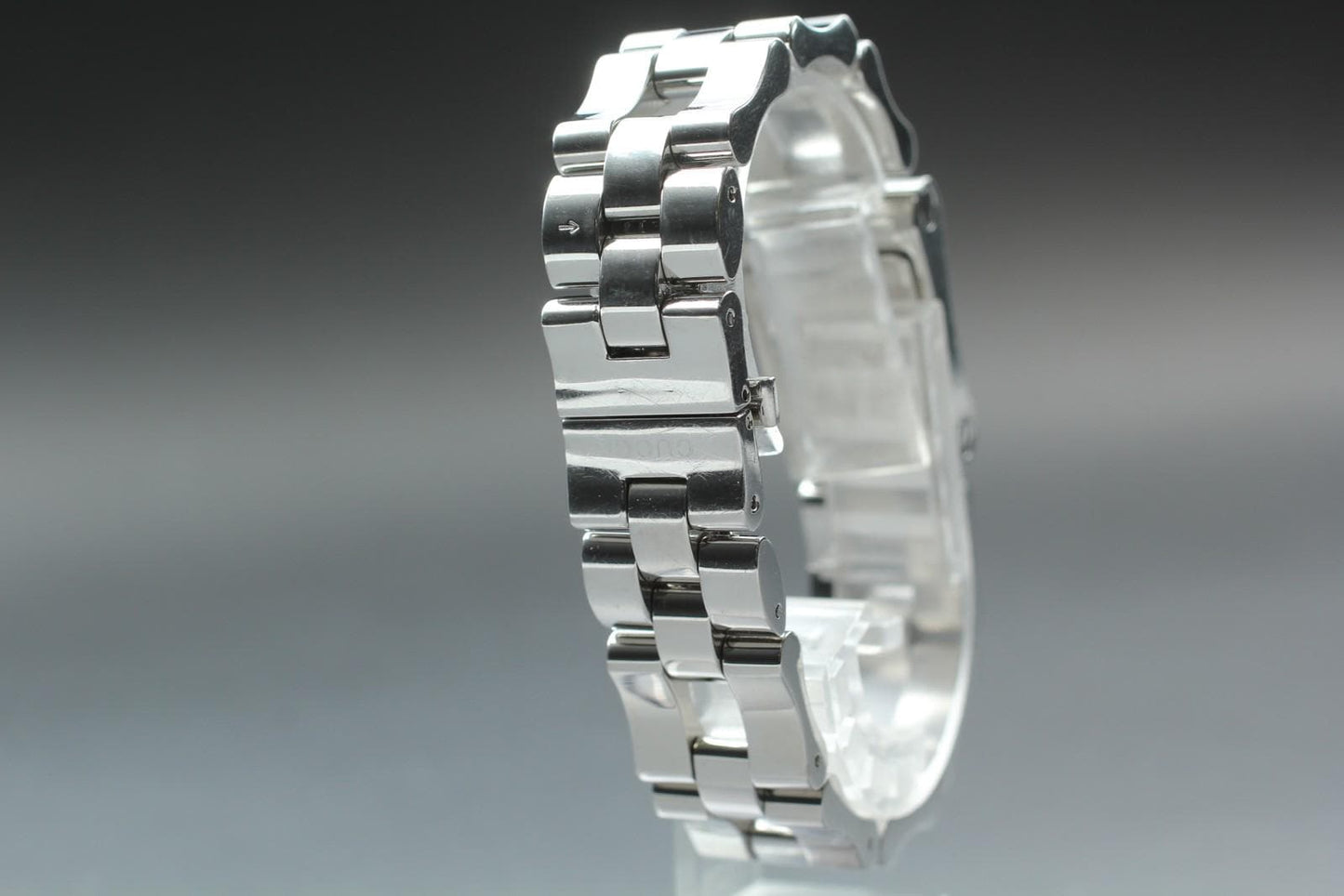 Near MINT w/ Box Paper GUCCI 2305L Black Silver Quartz 17mm Ladies Watch JAPAN