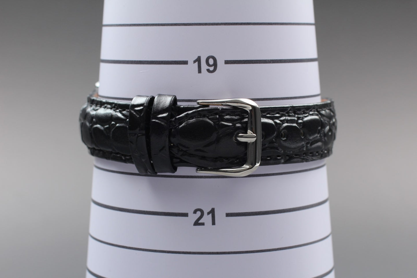 N MINT w/ New Battery Frank Miura Greco Roman White Qz 31mm Men's Watch JAPAN