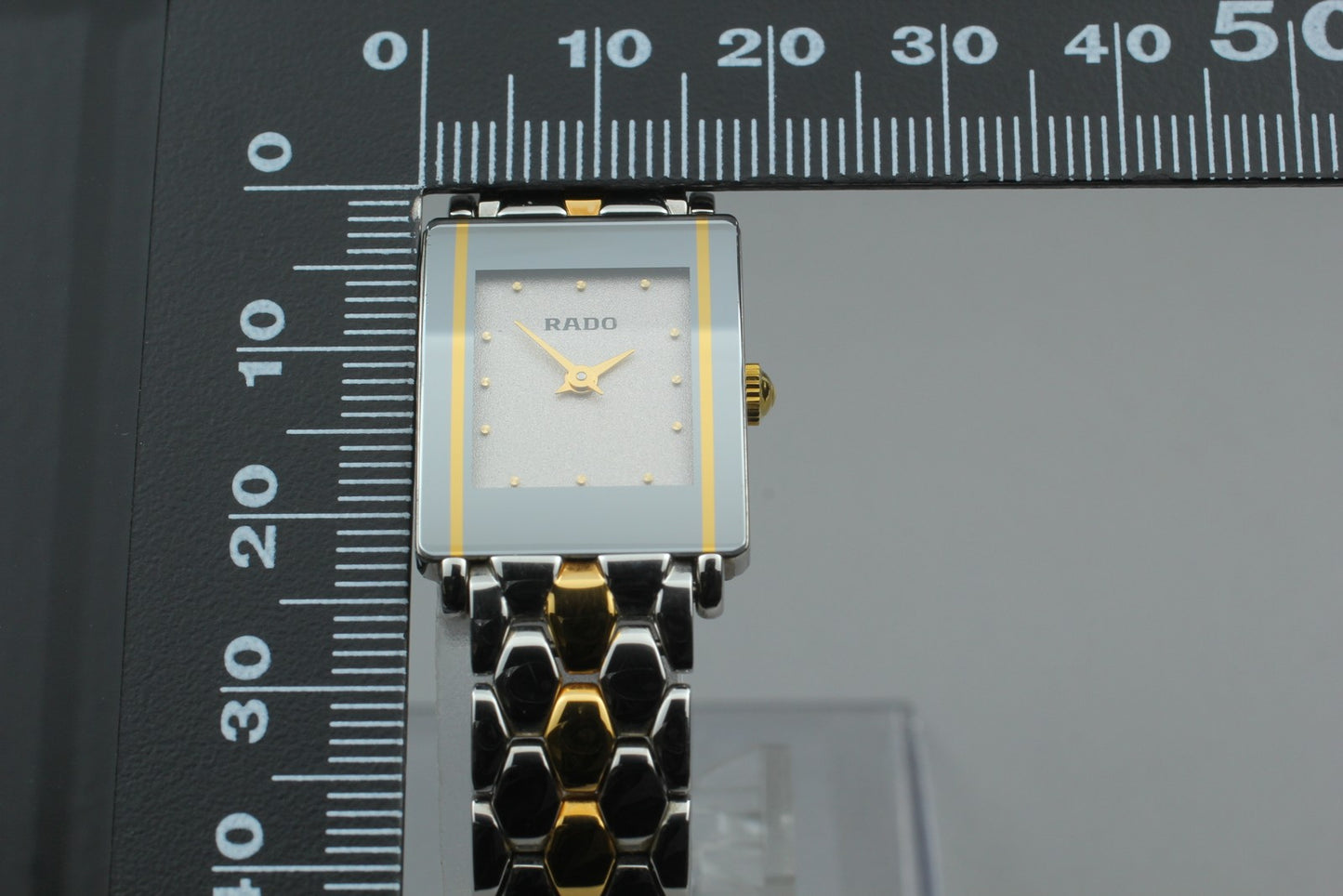 N MINT RADO Diastar 153.0489.3 Silver Two-Tone Quartz 18mm Ladies Watch JAPAN