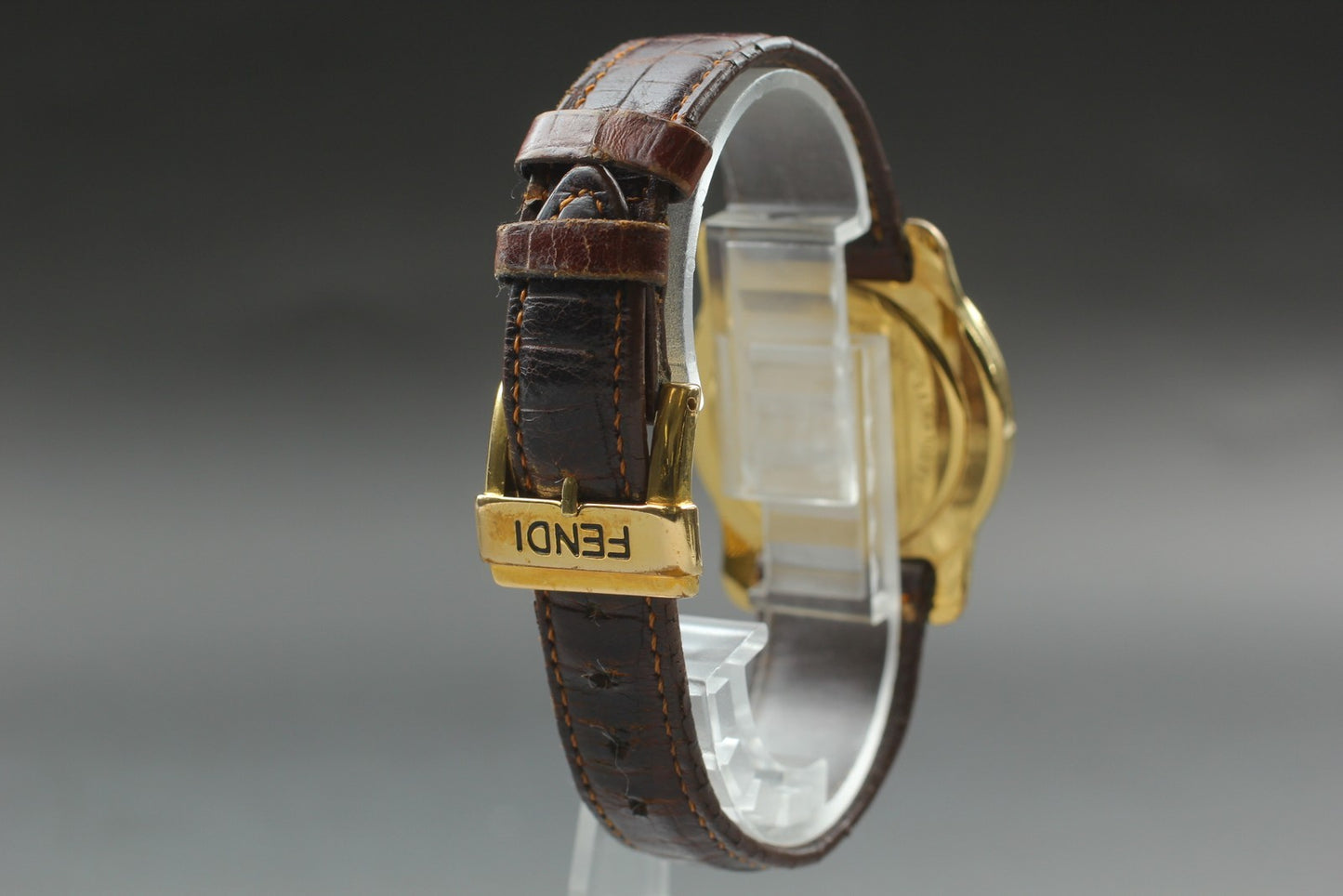 Near MINT / Box* Vintage FENDI 800G Gold Change Bezel 34mm Quartz Men's Watch