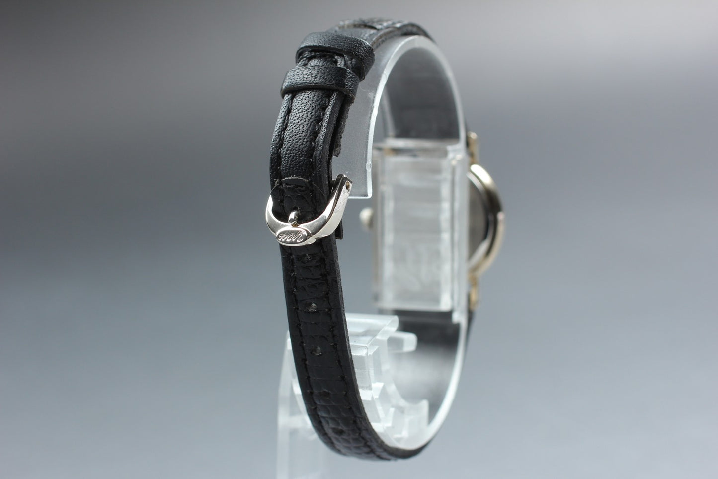 Near MINT w/ Tag Orient You D852F3-00 White Roman Gold Quartz 23mm Ladies Watch