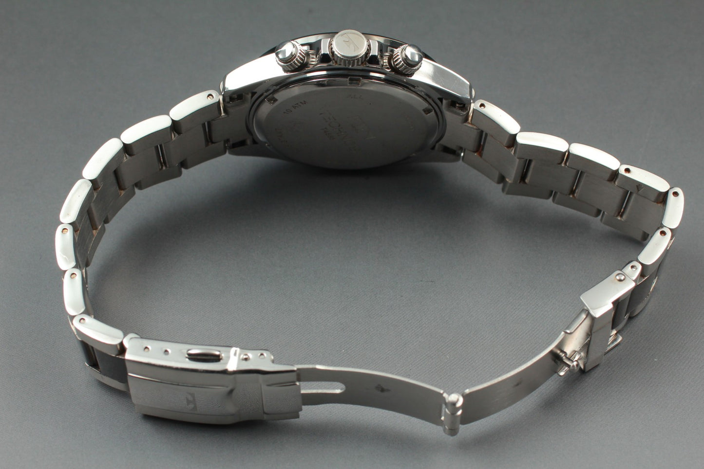 Near MINT Technos T4685 Black Dial Chronograph Bracelet Quartz 42mm Men's Watch
