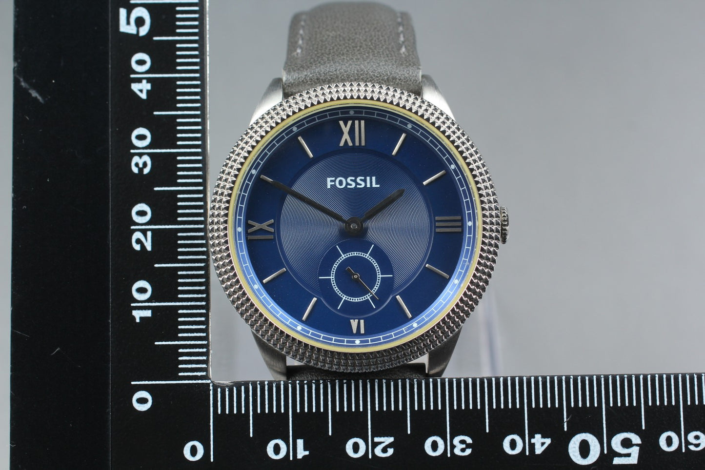 Near MINT FOSSIL ES-3065 Blue Dial Small Seconds Silver Quartz 37mm Men's Watch