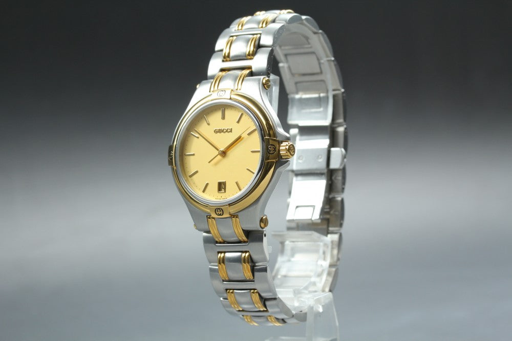 Near MINT GUCCI 9040M Gold Quartz 34.3mm Men's Watch
