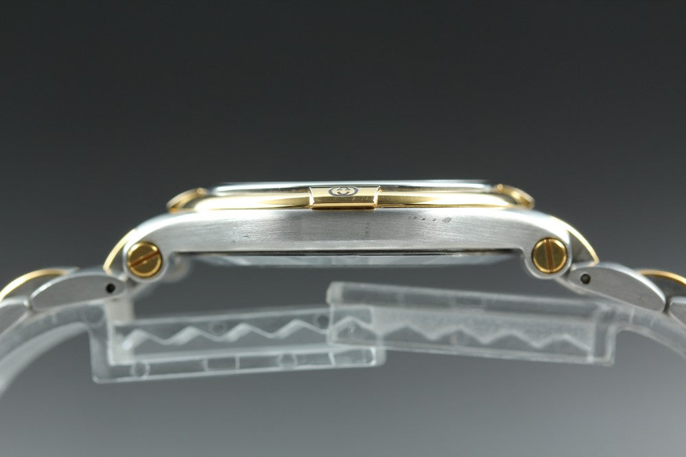 Near MINT GUCCI 9040M Gold Quartz 34.3mm Men's Watch