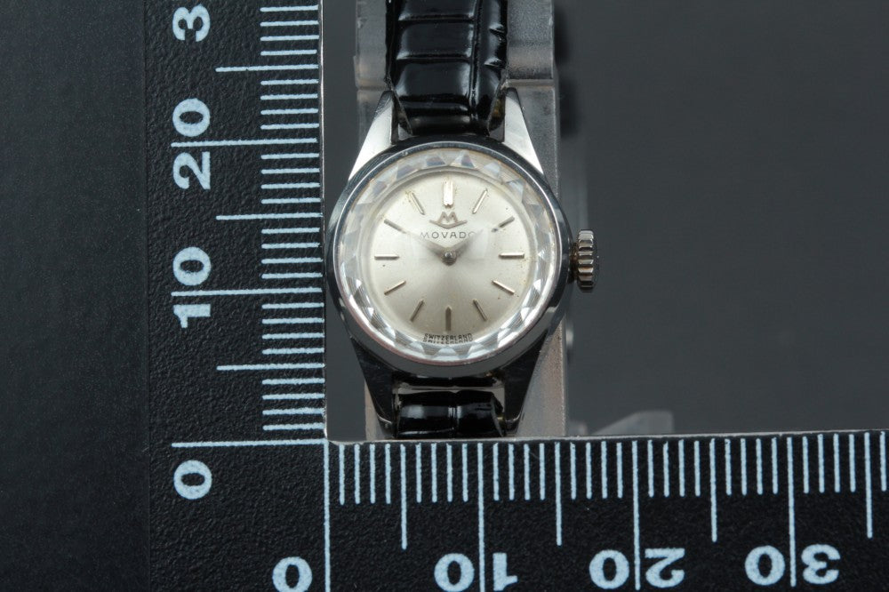 Movado 12603 Silver Manual 16mm Ladies Watch