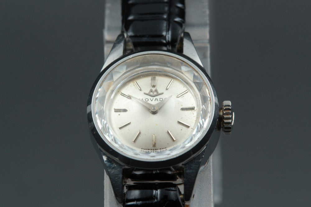 Movado 12603 Silver Manual 16mm Ladies Watch