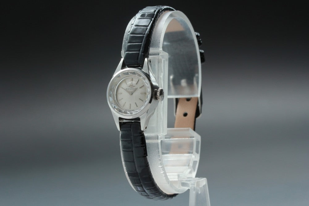 Movado 12603 Silver Manual 16mm Ladies Watch
