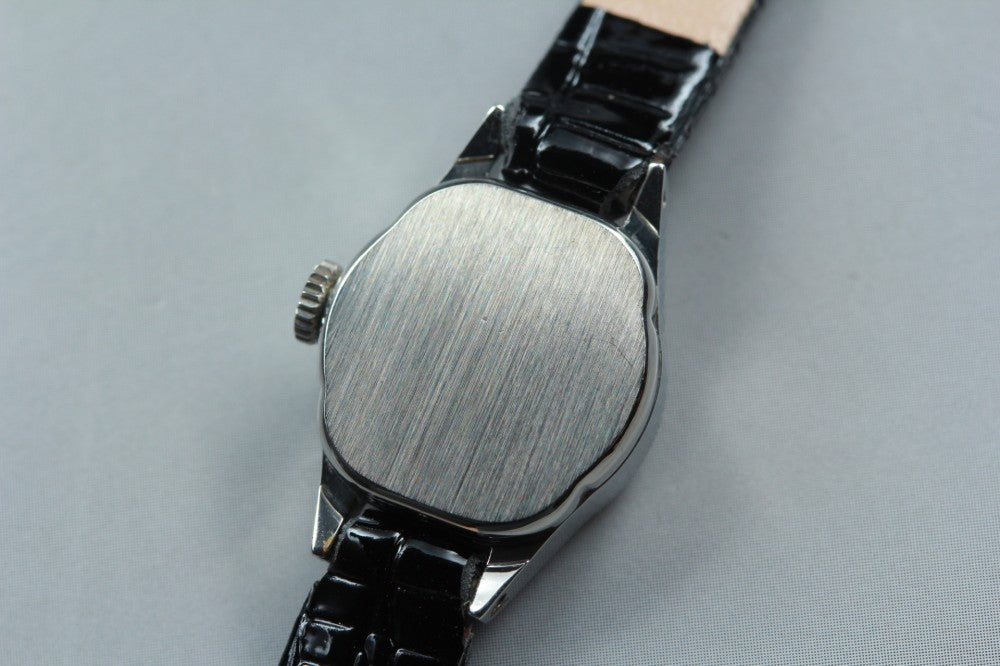 Movado 12603 Silver Manual 16mm Ladies Watch