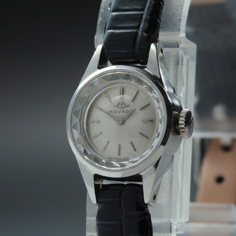 Movado 12603 Silver Manual 16mm Ladies Watch