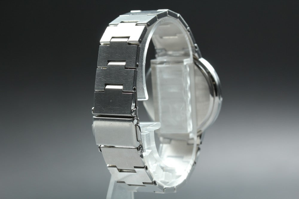 Near MINT CITIZEN XC 6329-H07812 Blue Quartz 31mm Ladies Watch