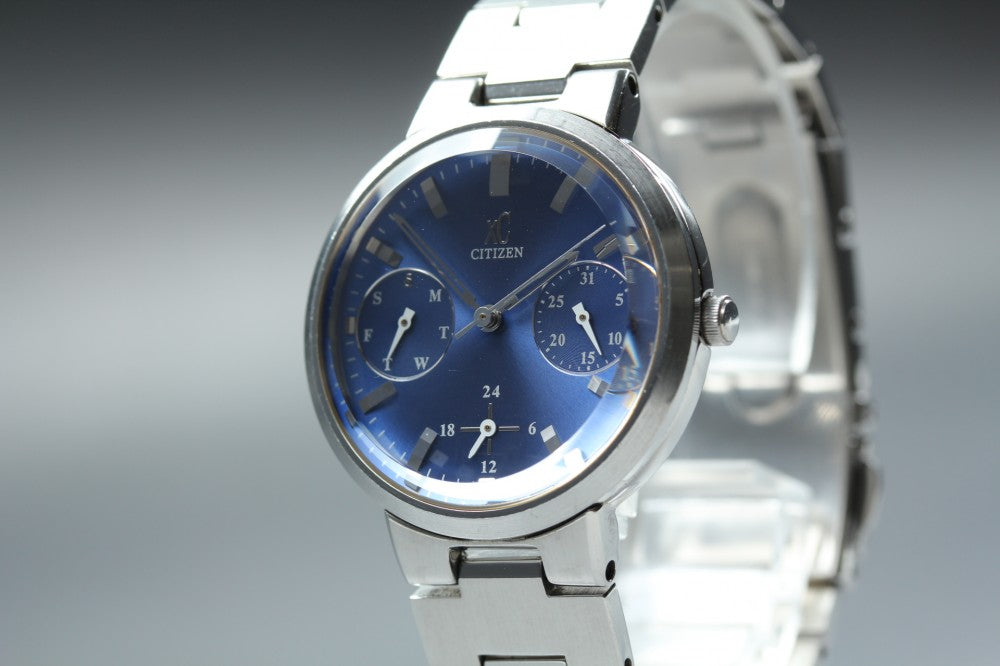 Near MINT CITIZEN XC 6329-H07812 Blue Quartz 31mm Ladies Watch