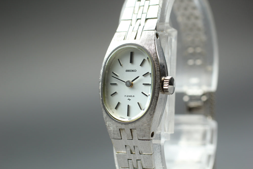 SEIKO Silver Manual Ladies Watch