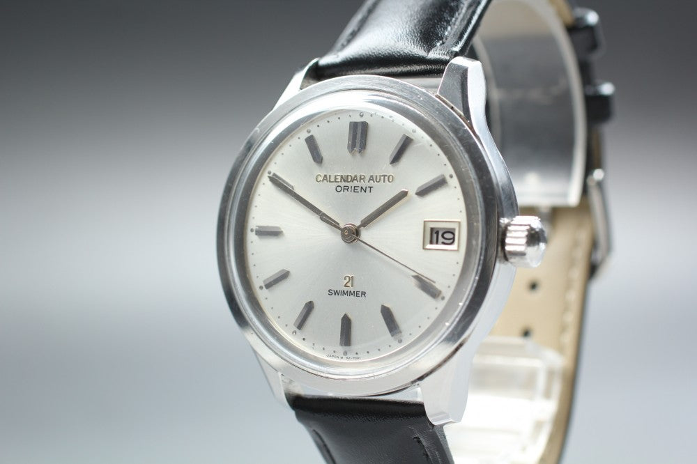 ORIENT Calendar Auto Swimmer F19770 Silver Auto 37.8mm Men's Watch 1960s