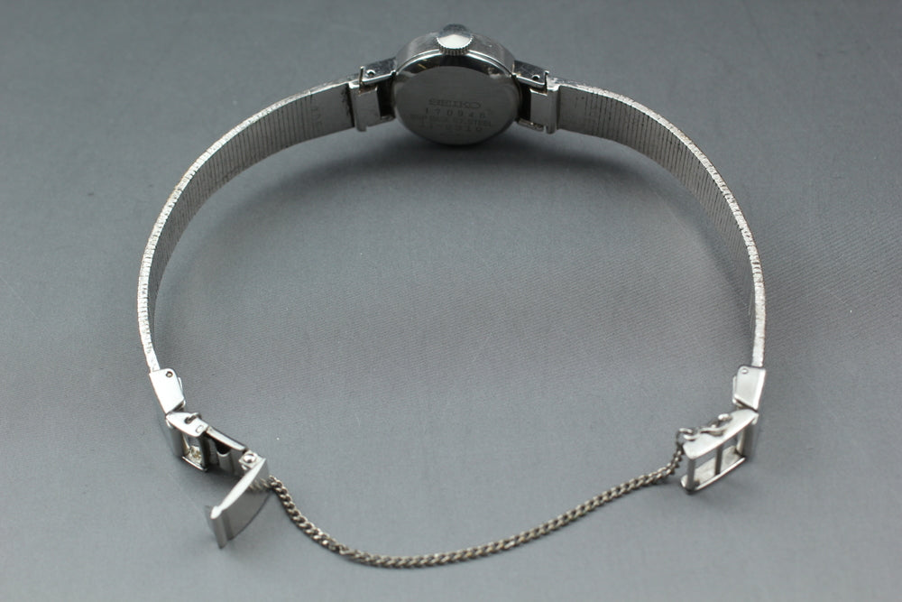 SEIKO Silver Manual Ladies Watch