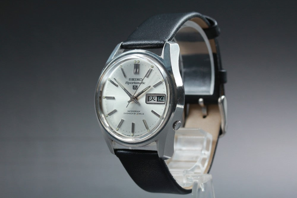 Near MINT SEIKO 5 6619-7070 Silver Auto 35.4mm Men's Watch 1967