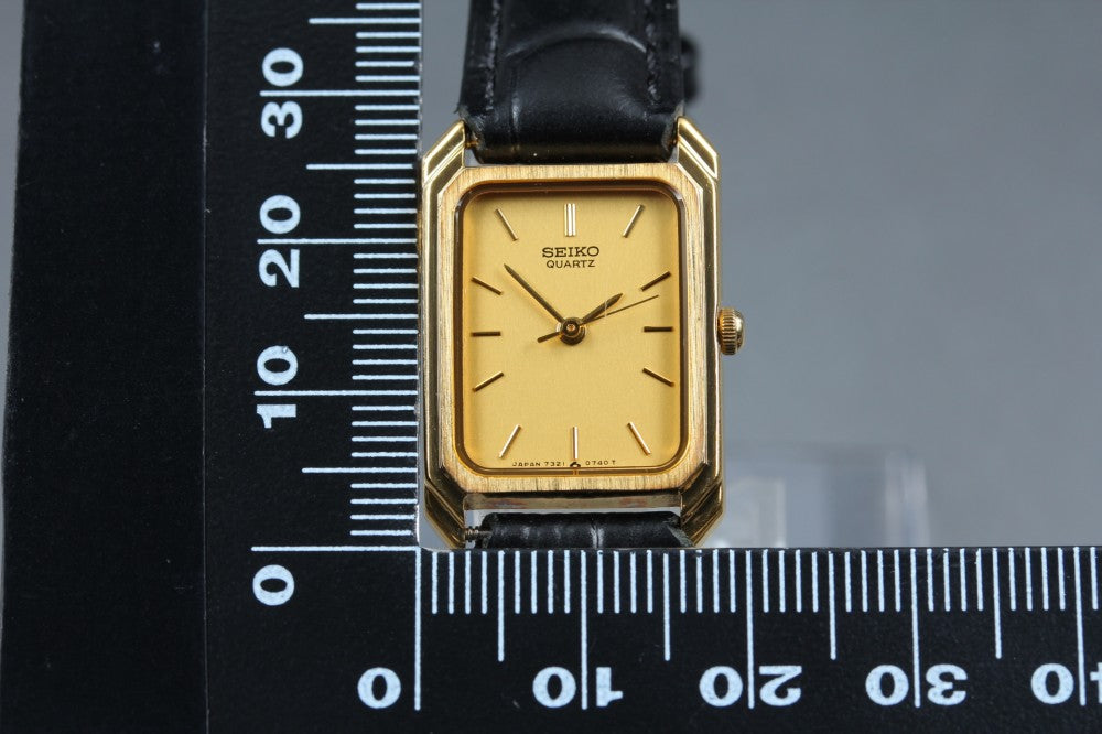 SEIKO 7321-5370 Gold Quartz 18.7mm Ladies Watch 1985