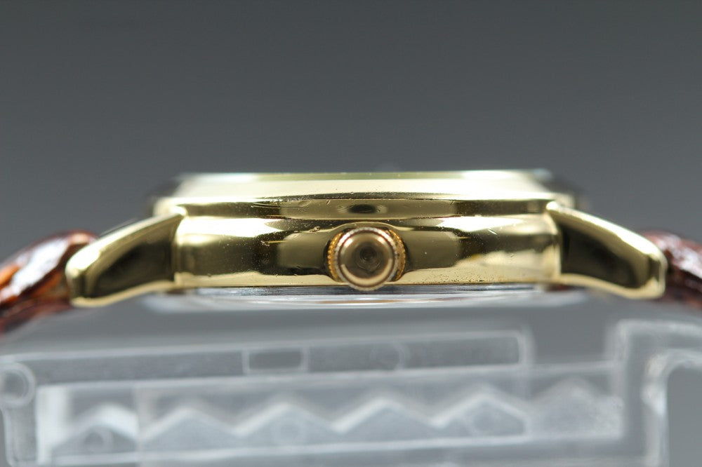 Near MINT CITIZEN Junction E030-K14935 White Solar 24mm Ladies Watch