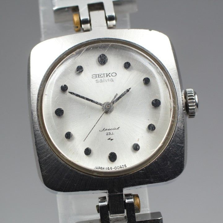 SEIKO Silver Manual Ladies Watch