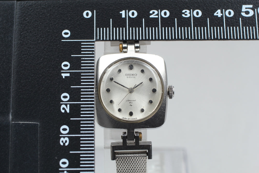 SEIKO Silver Manual Ladies Watch