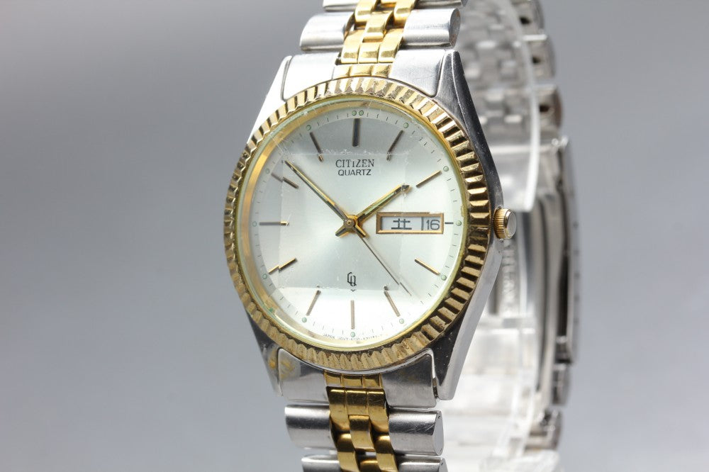 CITIZEN CQ 6100-K09311 Silver Quartz 34.4mm Men's Watch 1989