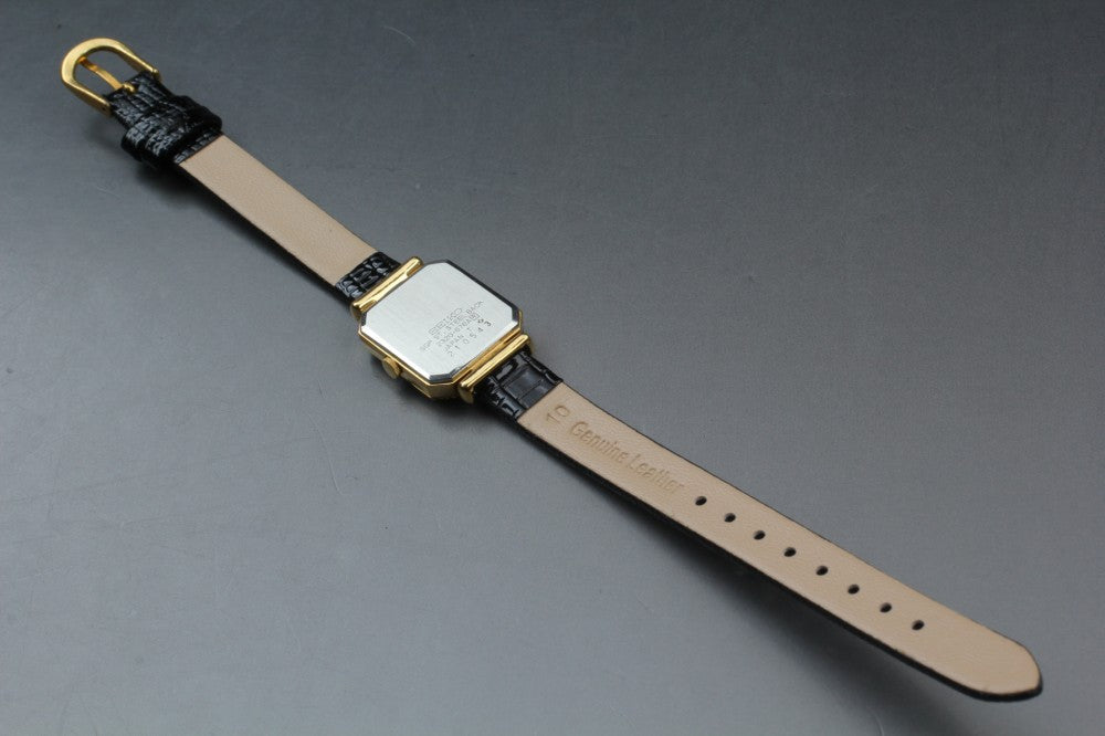 SEIKO 2320-676A Gold Quartz 19.5mm Ladies Watch 1982