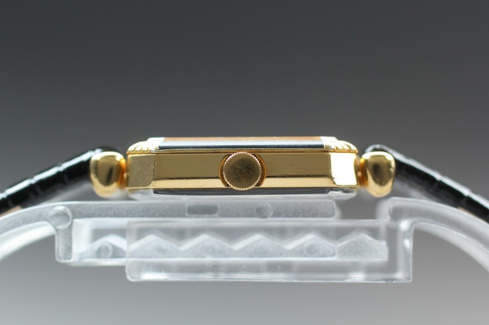 SEIKO 2320-676A Gold Quartz 19.5mm Ladies Watch 1982